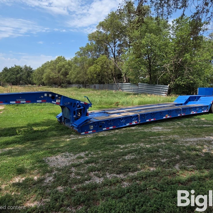 2022 Globe GTBN513-53-26-GG Tri/A Detachable Lowboy