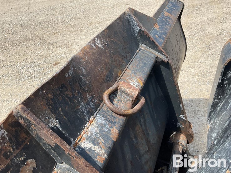 2012-jcb-520-50-image-11