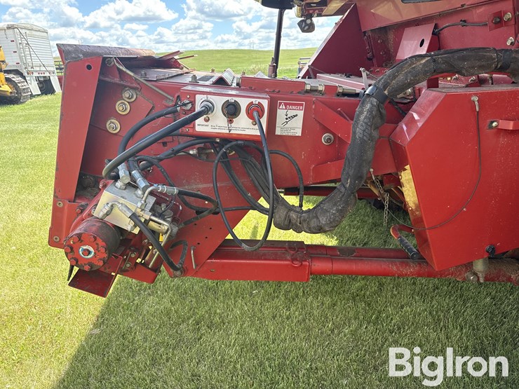2008-case-ih-2588-image-12