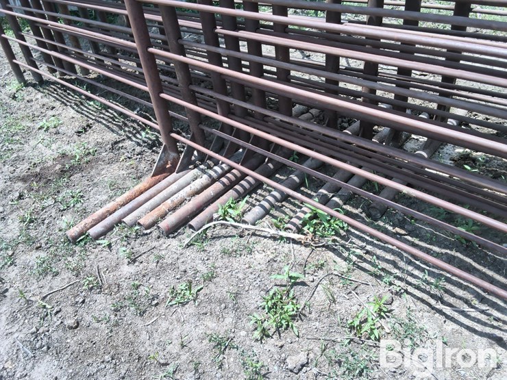 stand-alone-fence-image-11
