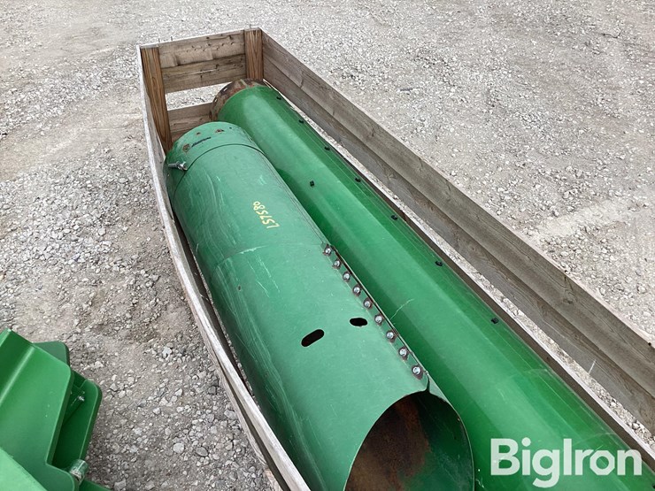 john-deere-12-image-19