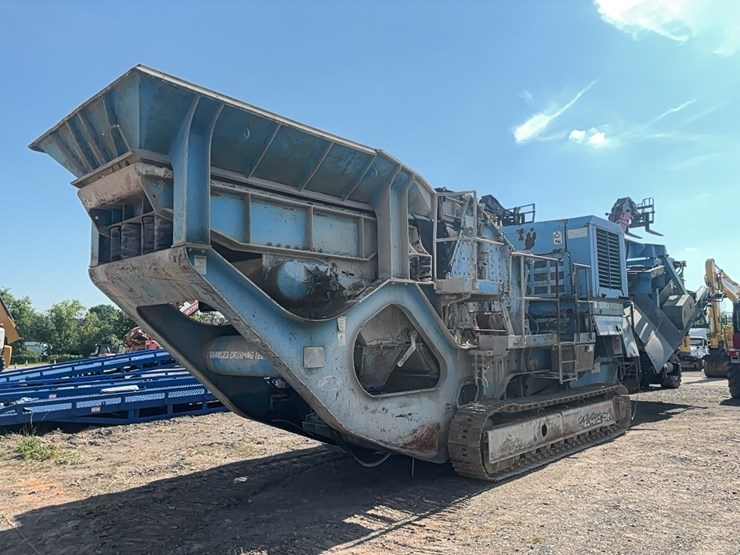 caterpillar-c9-image-1