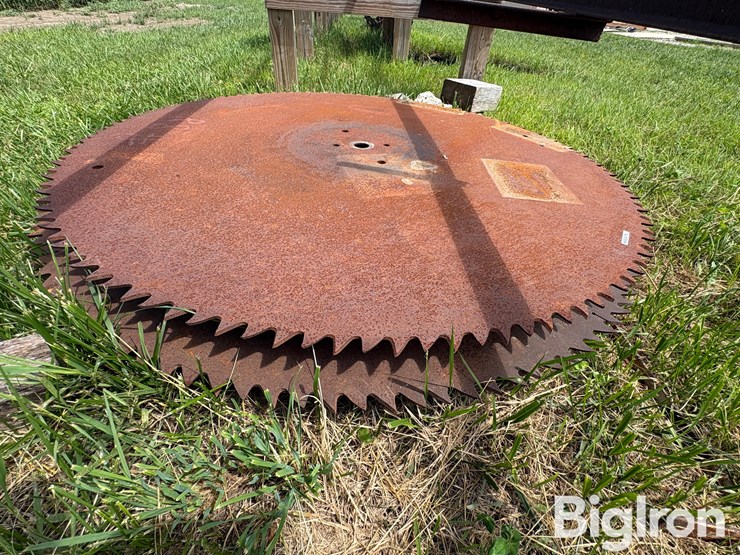 68"-saw-mill-blades-image-2