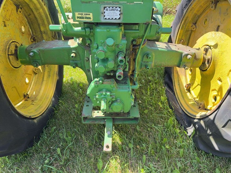 john-deere-70-image-4