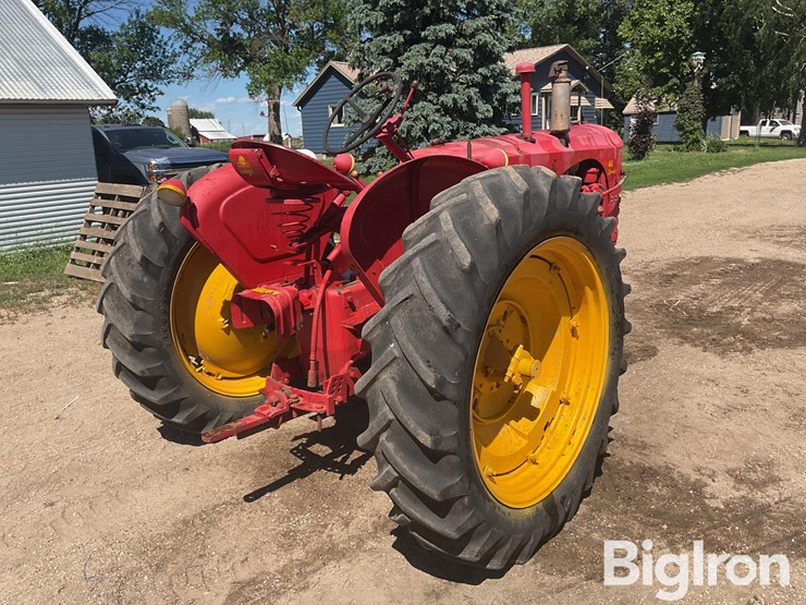 massey-ferguson-44-image-5