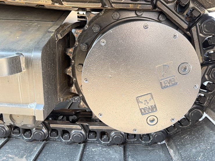 caterpillar-320gc-image-26