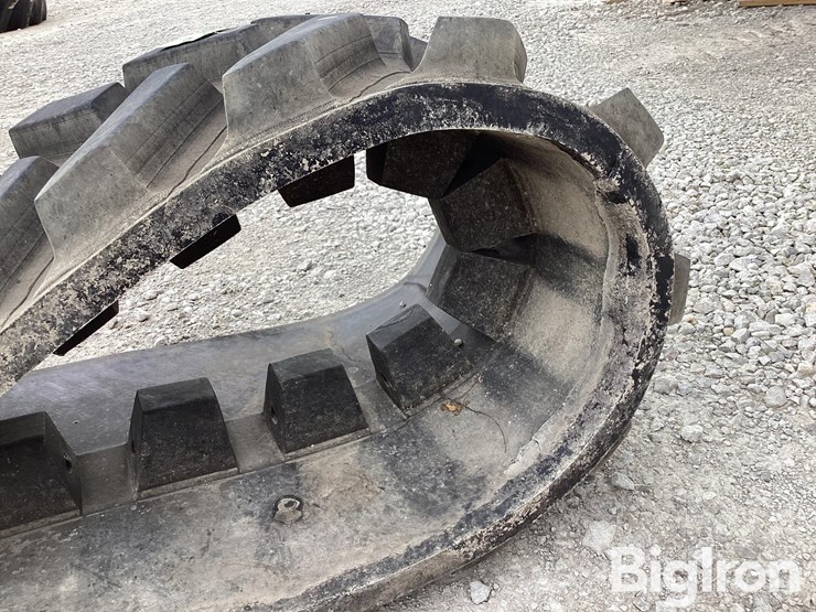 john-deere-25-image-11