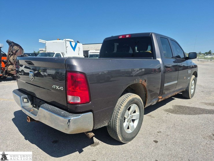 2014-dodge-1500-image-5