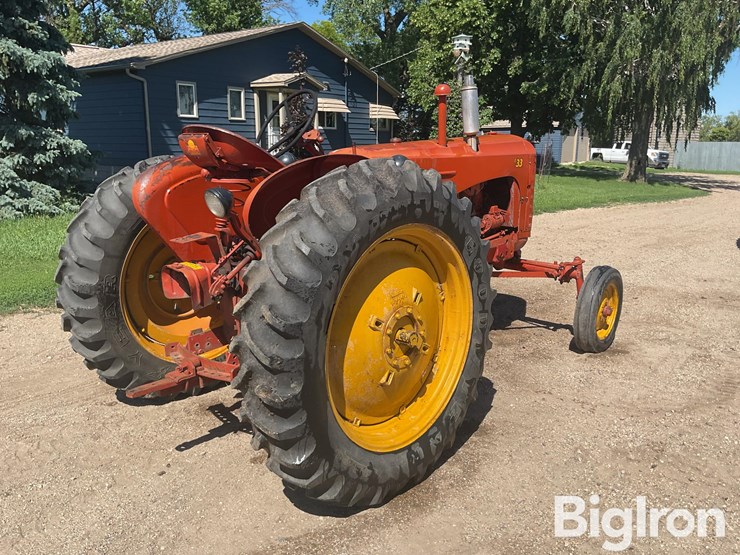 massey-ferguson-33-image-5