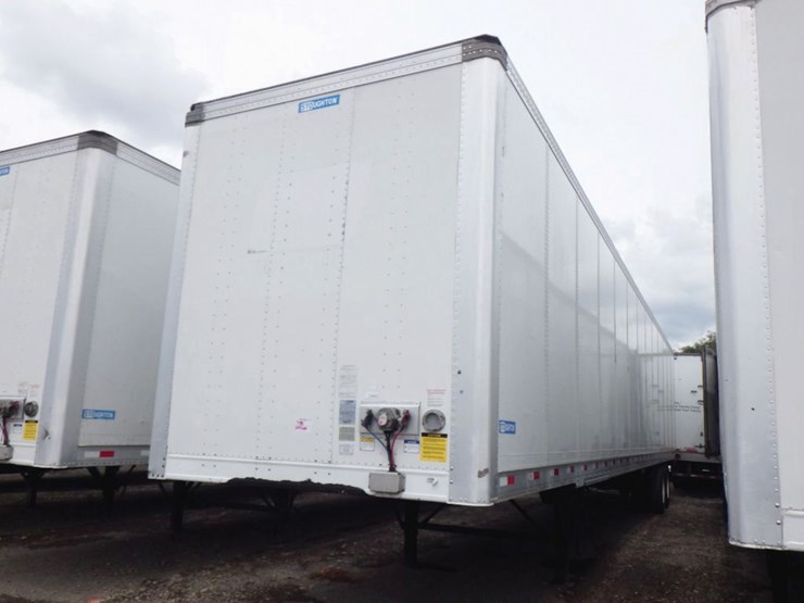 2022-stoughton-van-image-1