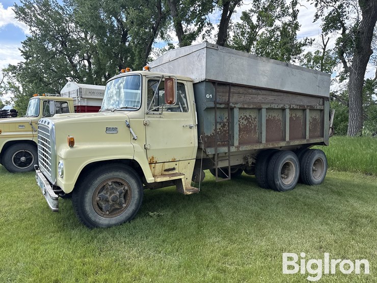 1973-ford-ln750-image-1