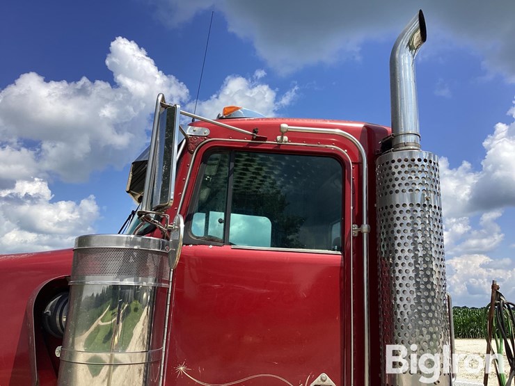 1998-kenworth-w900-image-12