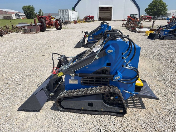 2026-zjg-zj-380-tracked-mini-skid-steer-loader-image-3