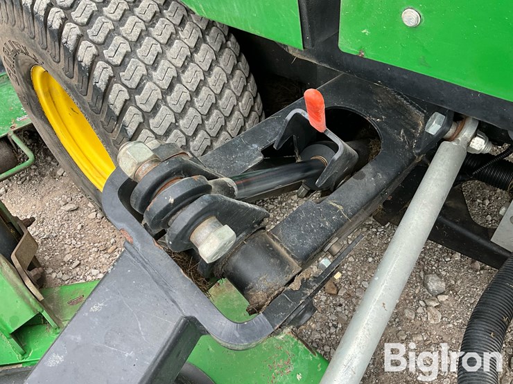 2018-john-deere-1600-turbo-image-17