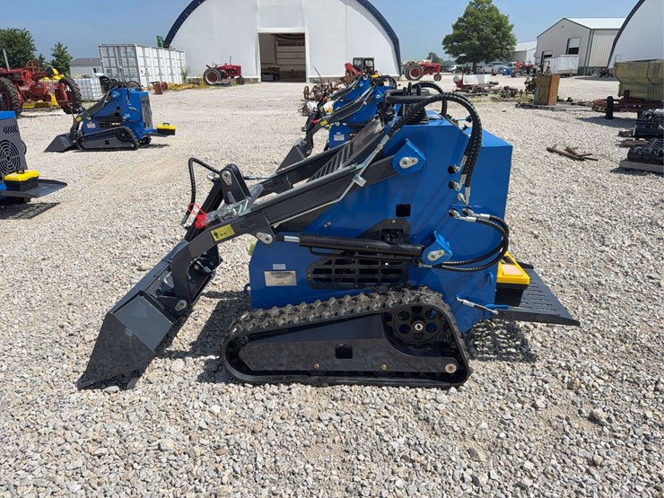 2026-zjg-zj-380-tracked-mini-skid-steer-loader-image-4