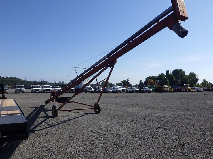 towable-grain-elevator-40'-l-image-4