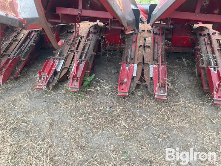 case-ih-1083-image-11