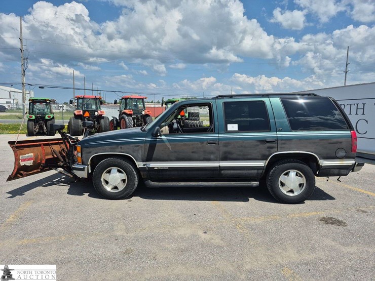 1997-chevrolet-tahoe-image-8