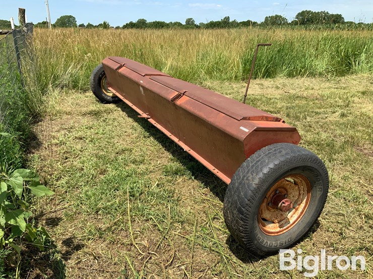 international-mccormick-no.-7-drop-spreader-image-4
