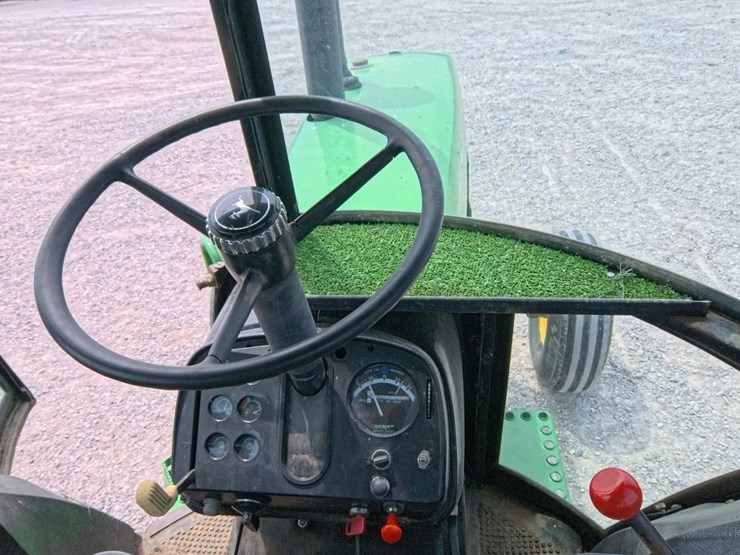 john-deere-4430-image-41