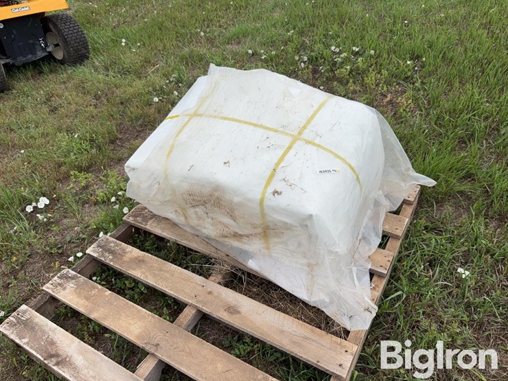 missouri-50x60-hay-tarp-image-1
