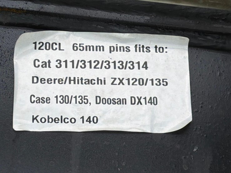hitachi-zx120-image-6