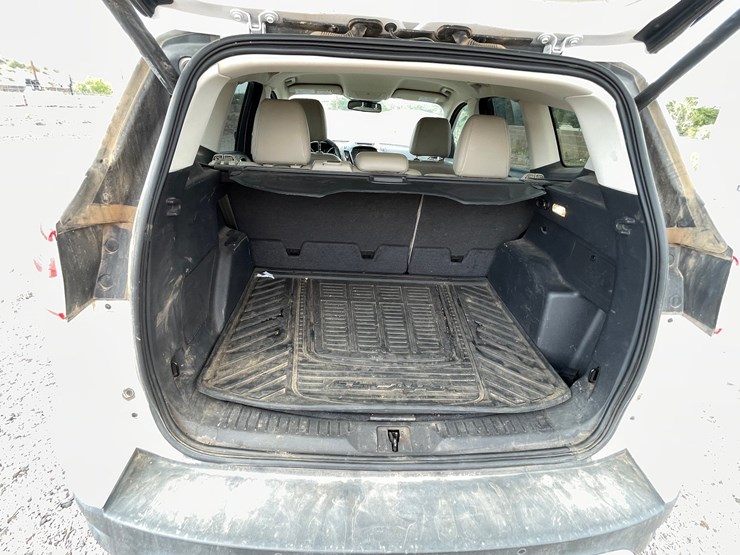 2016-ford-escape-image-78