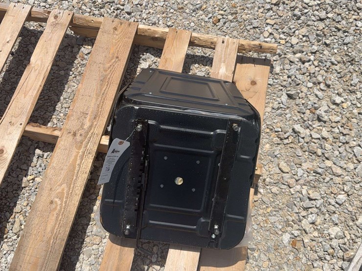 replacement-operator-seat-for-construction-equipment-image-5