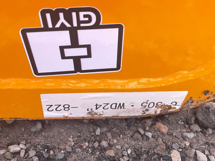 2026-caterpillar-305-image-5