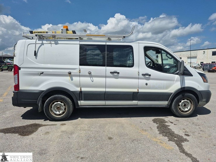 2018-ford-transit-image-4