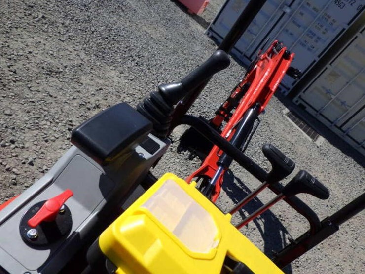 2026-tpm-tpm-18hh-hydraulic-excavator-image-23