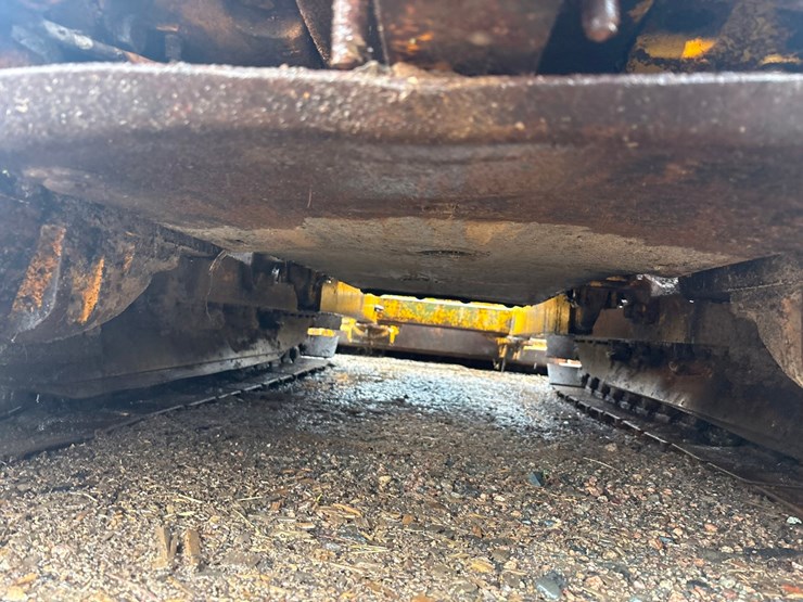 john-deere-350-image-40