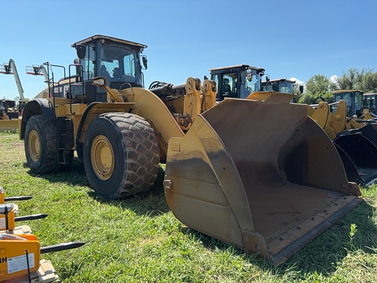 caterpillar-982m-image-2
