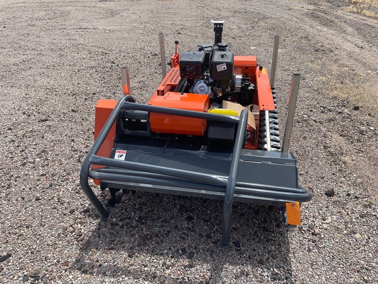 #1305-•-lawn-mower-image-2