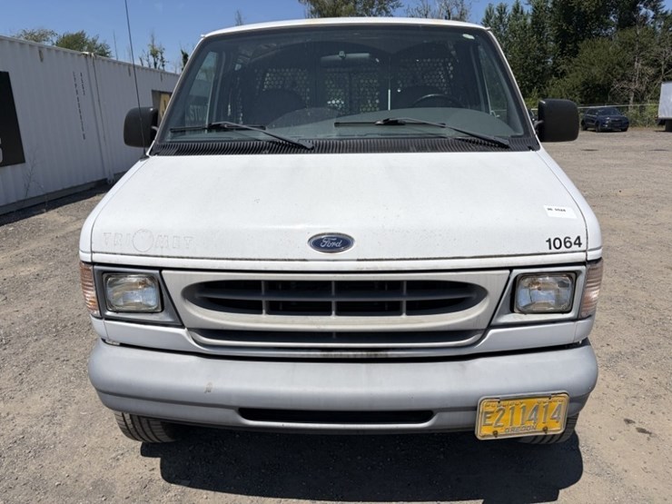 1999-ford-e250-image-8