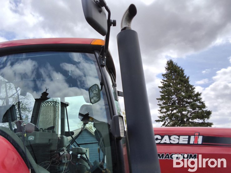 2009-case-ih-215-magnum-mfwd-tractor-image-10