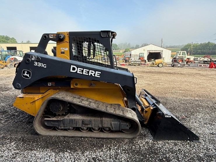 2019-deere-331g-image-5