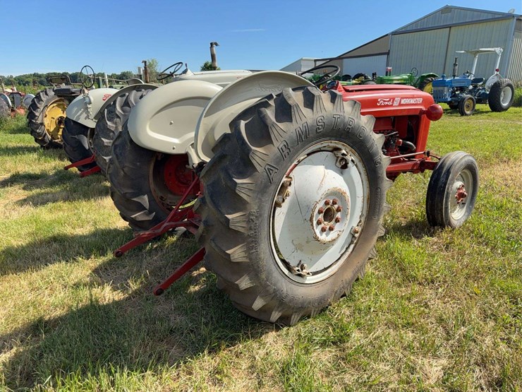 ford-601-workmaster-image-3