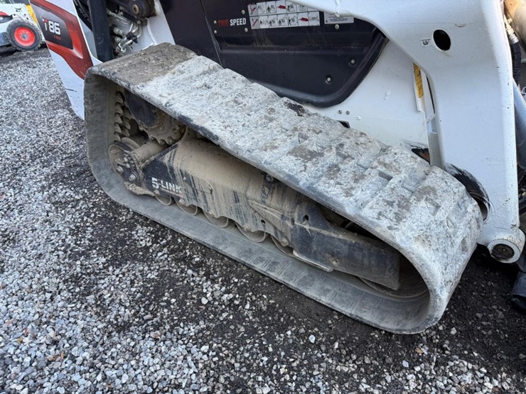 2025-bobcat-t86-image-12