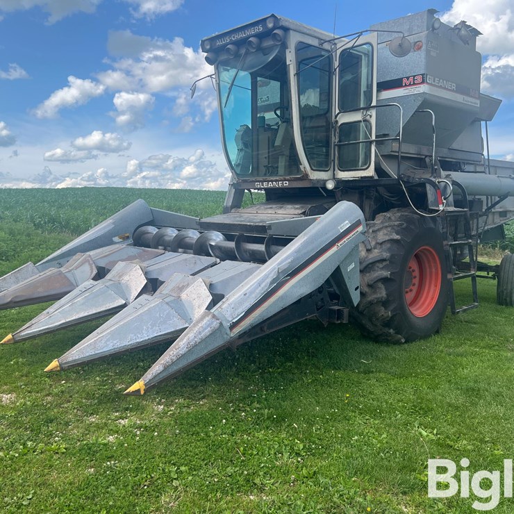 1984 GLEANER M3