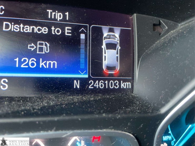 2014-ford-escape-image-26