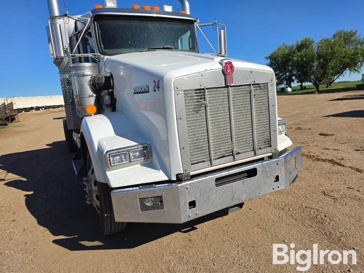 2018-kenworth-t800-image-18