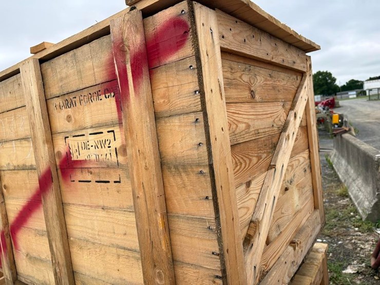 wooden-crate-image-3