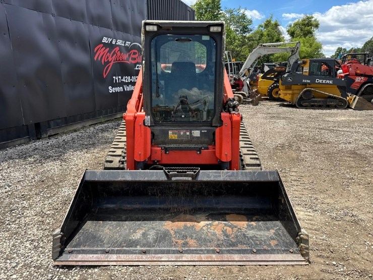 2023-kubota-svl97-2-image-9