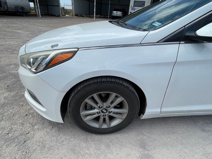 #160-•-2015-hyundai-sonata-(clean-tx-title)-image-29