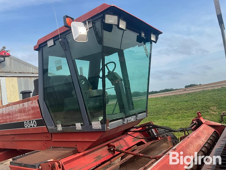 1990-case-ih-8840-image-11
