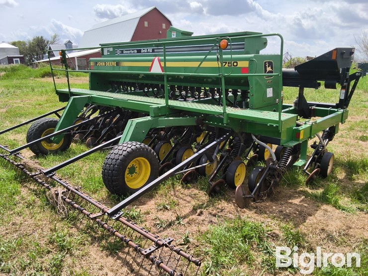 john-deere-750-image-5
