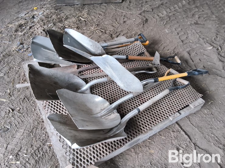 scoop-shovels-image-5