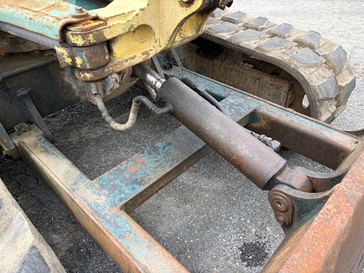 yanmar-b50-image-10