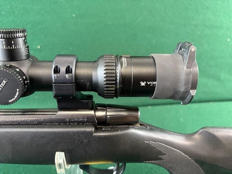 weatherby-vanguard-300-wby-mag-rifle-image-13